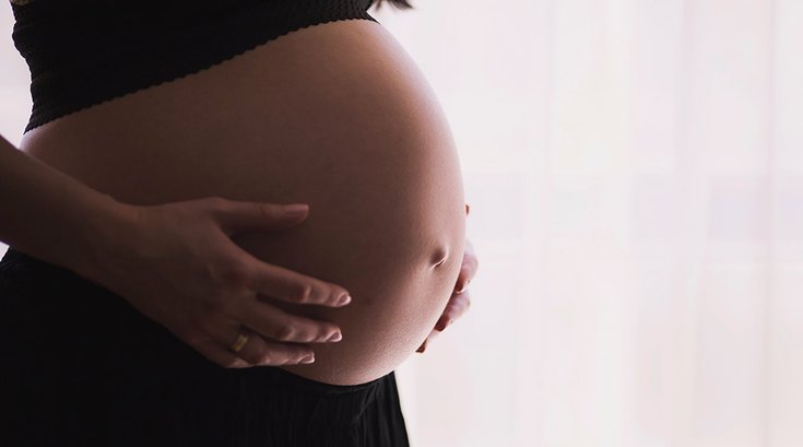 07182018_pregnant_woman_unsplash