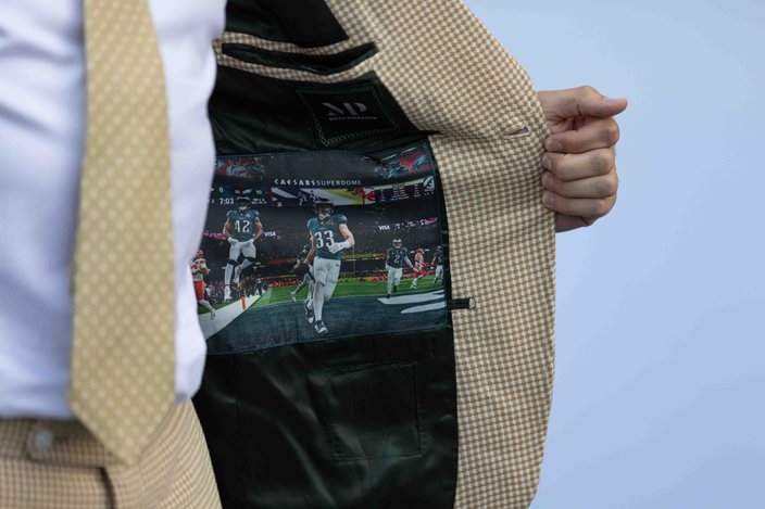 071825_EaglesRingCeremony_ColleenClaggett-4415.jpg