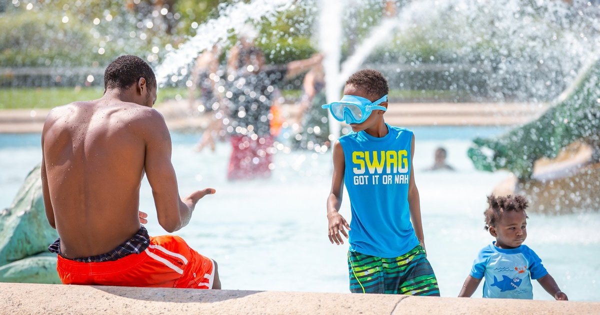 How to keep cool during Philly's heat wave and prevent dehydration, heat stroke - Vimarsana News