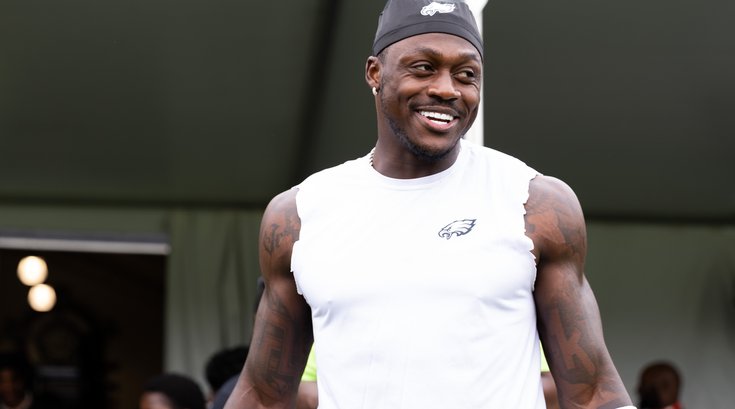 072424_EaglesPractice_A.J. AJ Brown-8089.jpg
