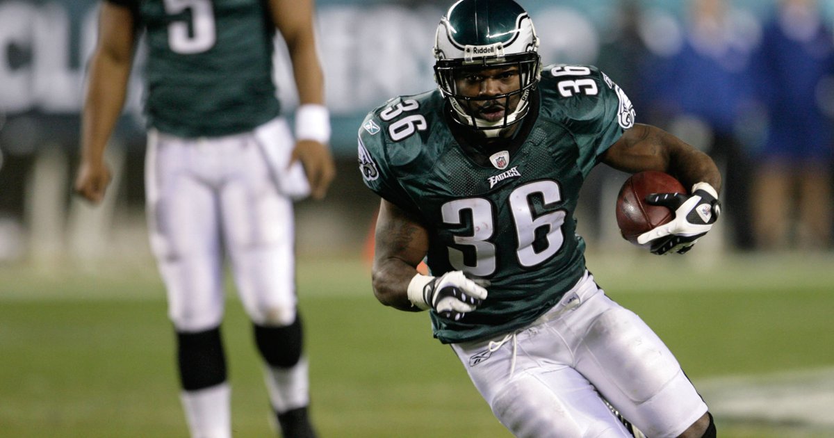 Eagles legend Brian Westbrook to talk about his new children's book at Free  Library event