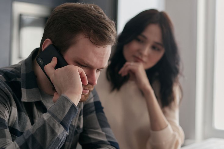 financial stress brain aging