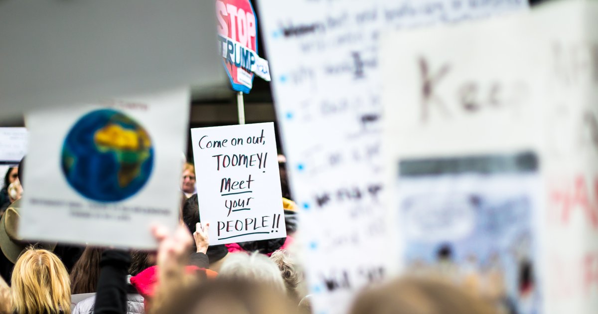 'Tuesdays with Toomey' protesters urge senator to reject EPA budget ...