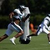 EaglesTrainingCamp-Jeremiah-Trotter-Jr