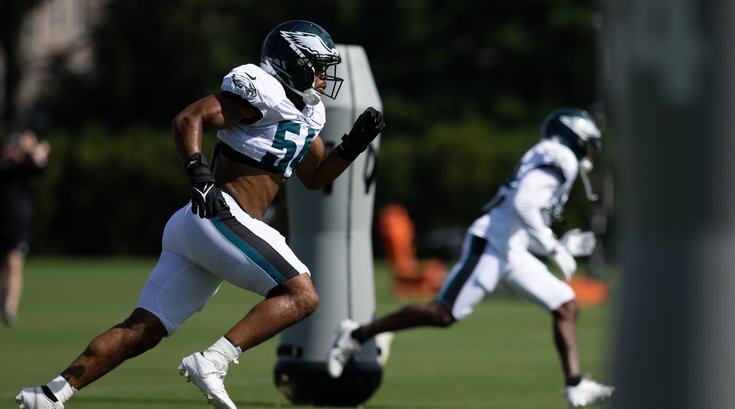 EaglesTrainingCamp-Jeremiah-Trotter-Jr