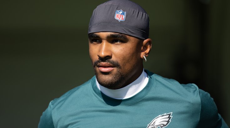 EaglesTrainingCamp-Jalen Hurts-close