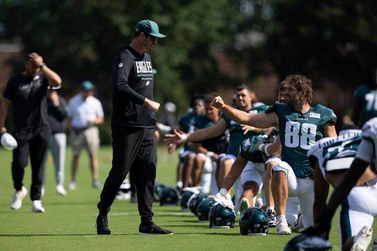 EaglesTrainingCamp-Sean Mannion