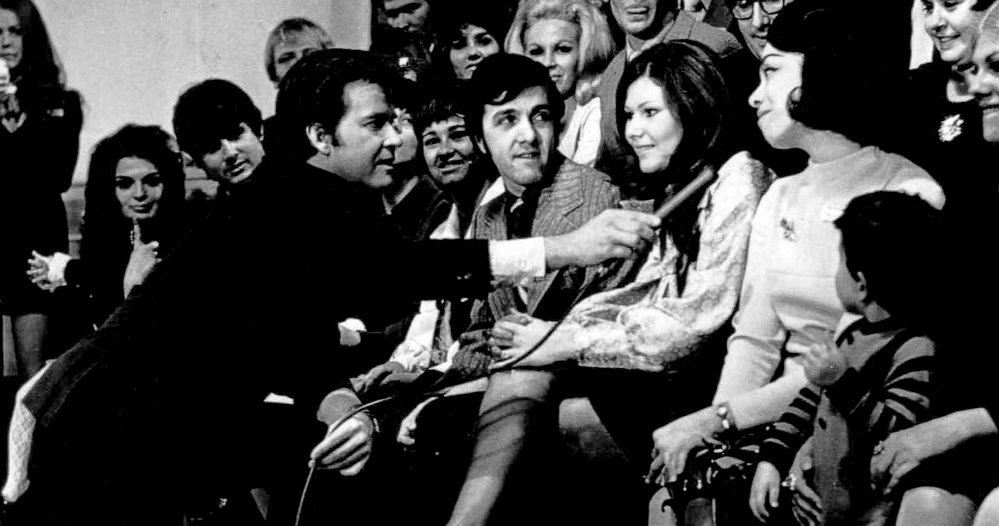 65 years ago, Dick Clark brought 'American Bandstand' to a national audience from a West Philly studio - Vimarsana News