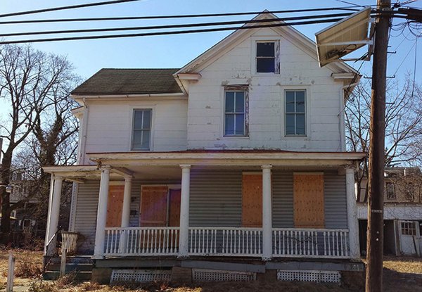 08062015_55WestBarberAve_Woodbury