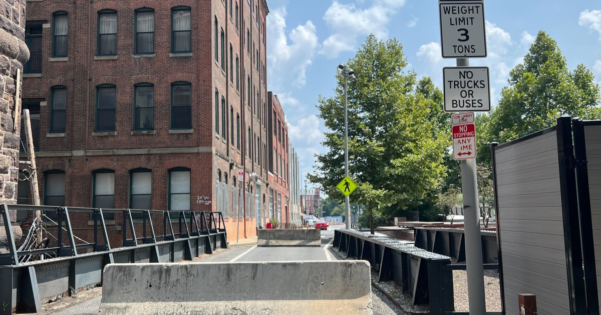 Noble Street Bridge at the end of Philadelphia Rail Park closed to traffic indefinitely