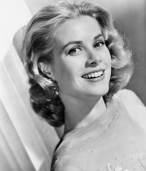 Philly's Grace Kelly became Hollywood royalty over one busy