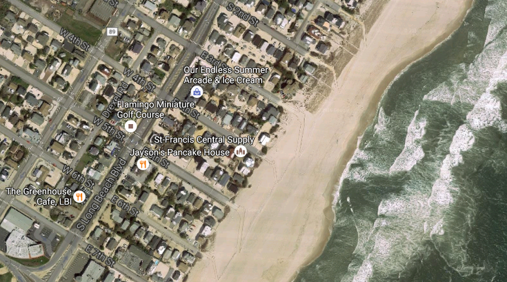 083116_beach_shipbottom