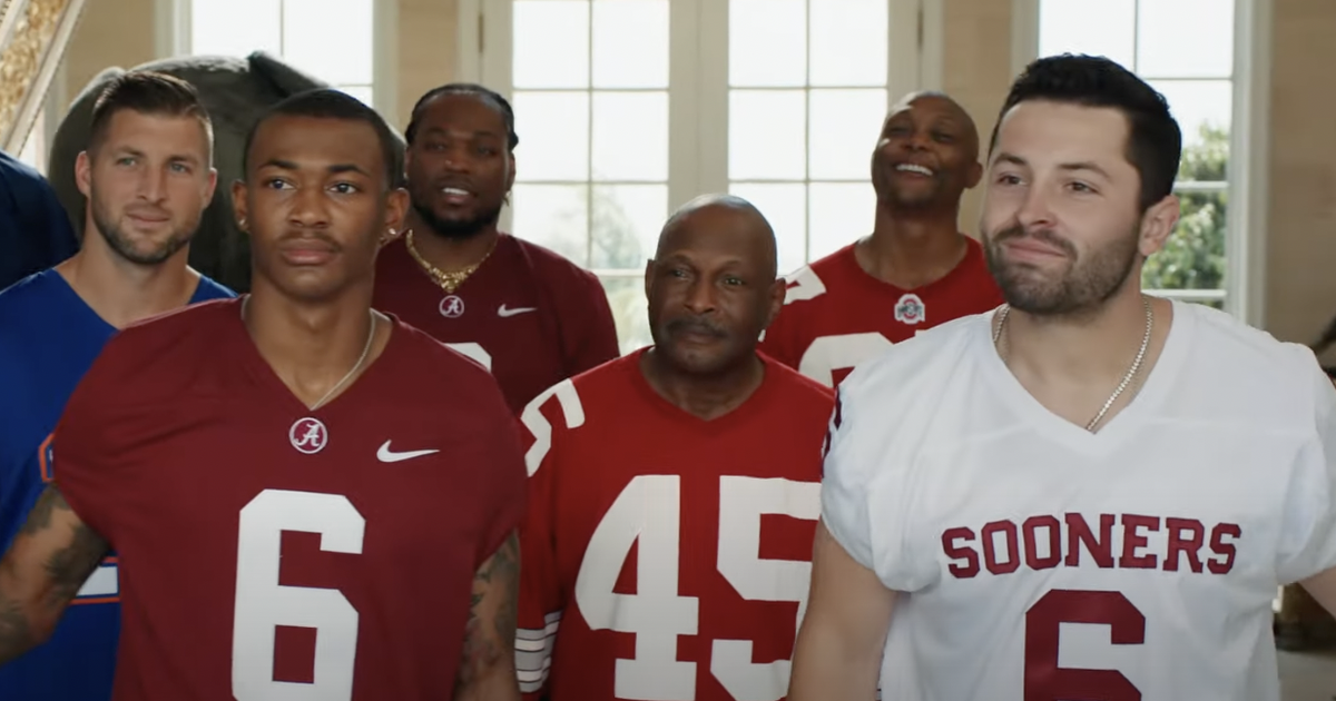 Eagles' DeVonta Smith duped by Baker Mayfield in new Heisman House