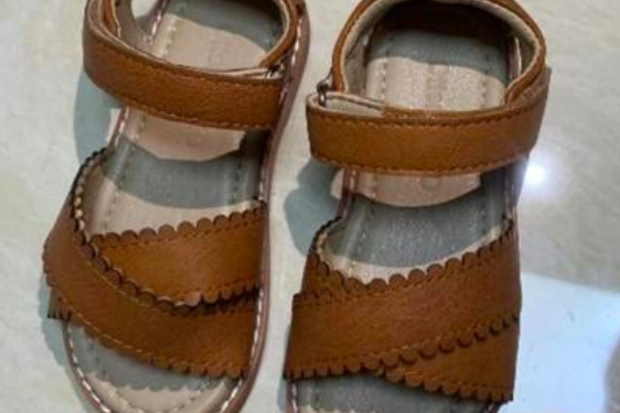 Kolan children's shoes recall Amazon lead