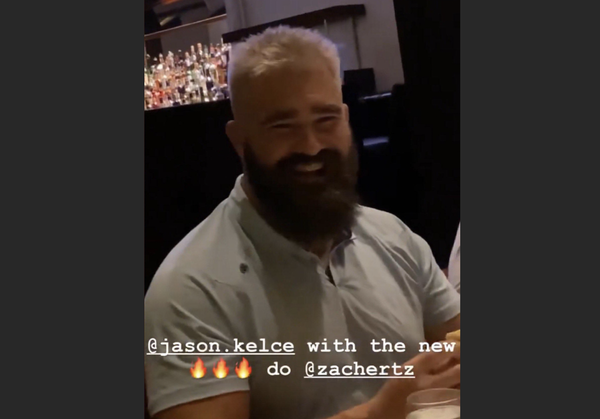 Eagles' Jason Kelce dyes hair blonde to match Zach Ertz