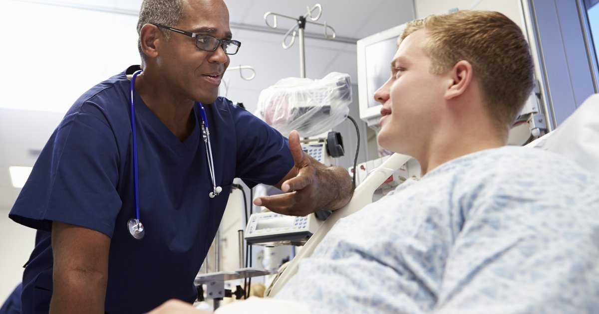As male nurses become more common, men's overall health may see a boost