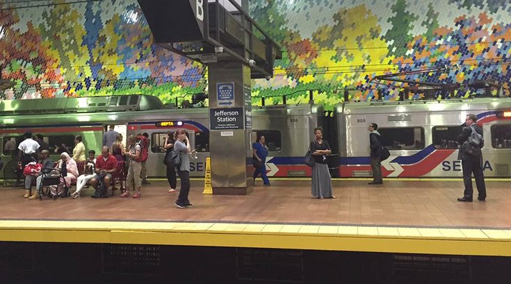 09122016_SEPTA_SilverlinerV_resize