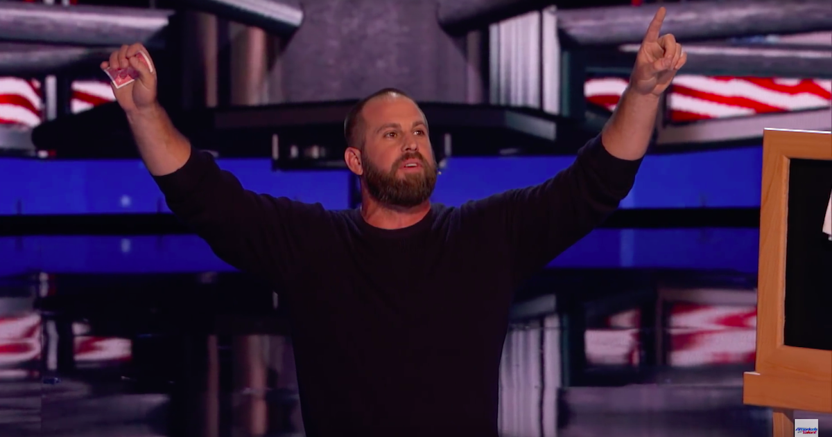 Eagles Long Snapper Jon Dorenbos Explains The Highlight Of His Performing  Career