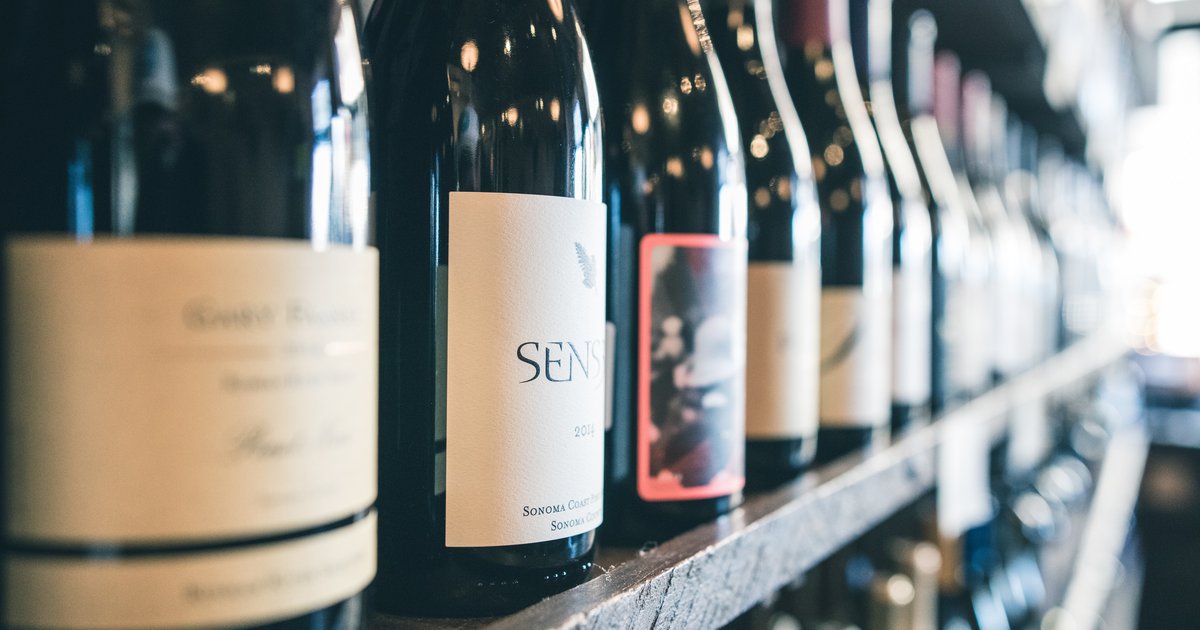 Alcoholic drinks need stronger – and larger – warnings about cancer risk, doctors say - Vimarsana News