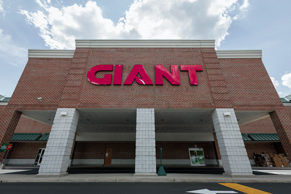 Giant Instacart delivery service