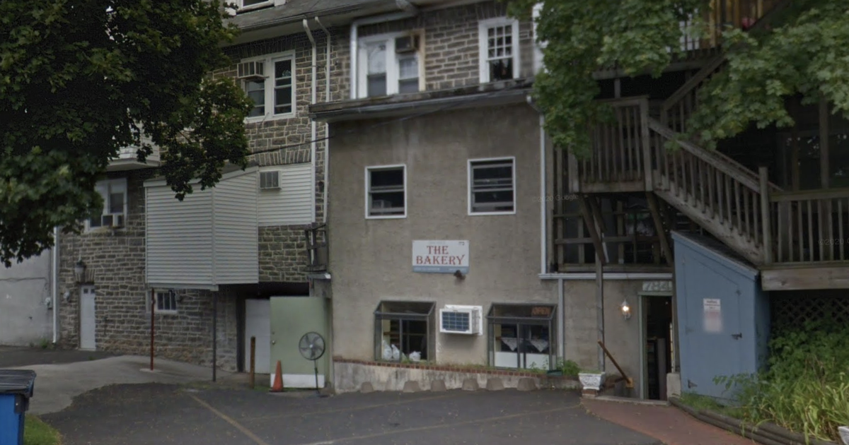 Roling's Bakery in Elkins Park burglarized after challah bread photo appears in CNN story