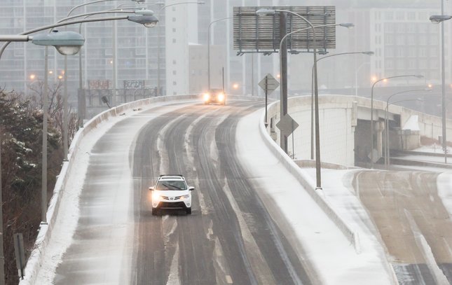 Carroll - Snow on I-76 