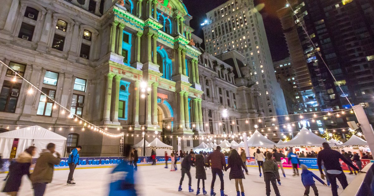 Dilworth Park to bring back 'Deck the Halls' holiday light show