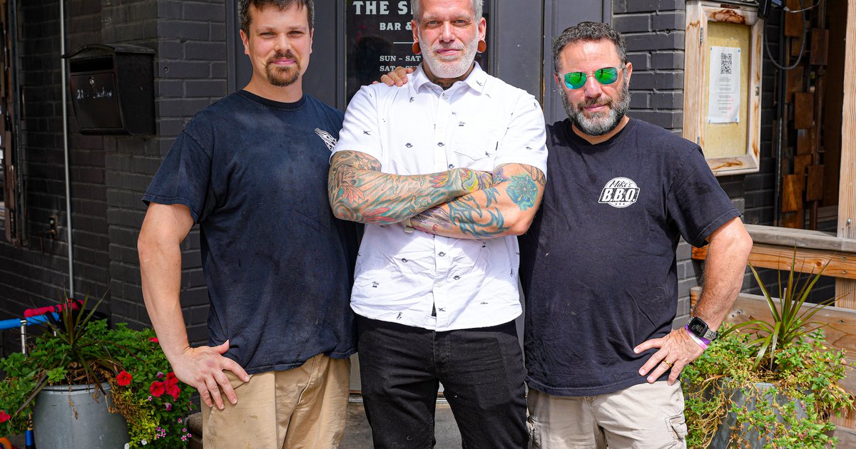 Mike’s BBQ, Sidecar Bar & Grill to host customer appreciation block