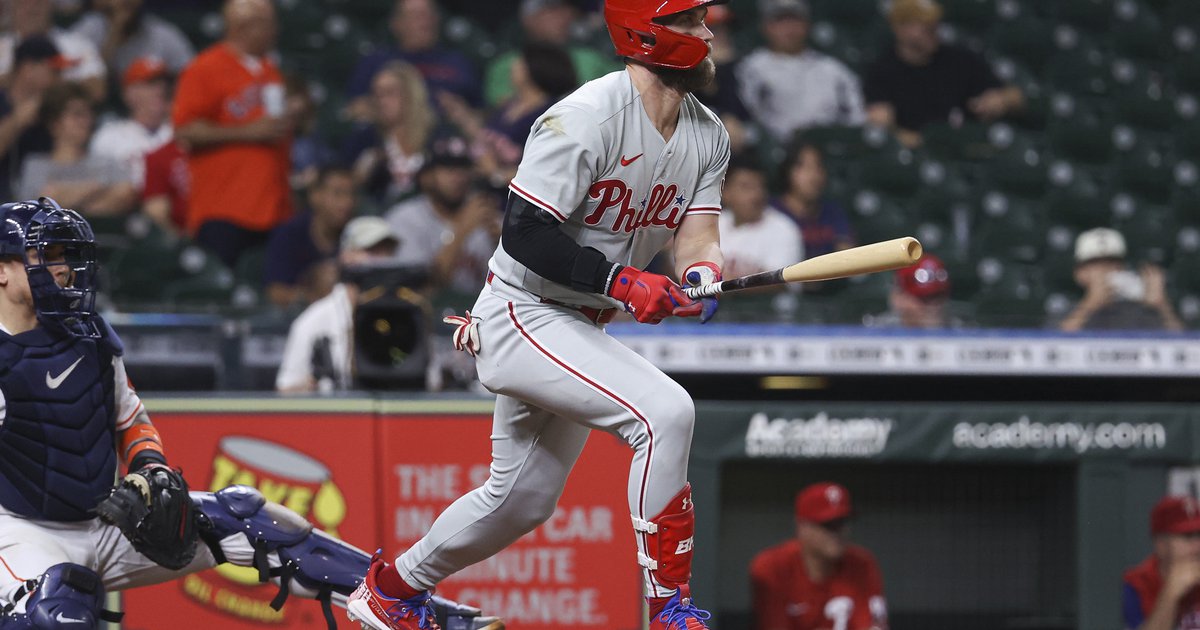 Phillies hype videos pump up fans ahead of National League Wild Card
