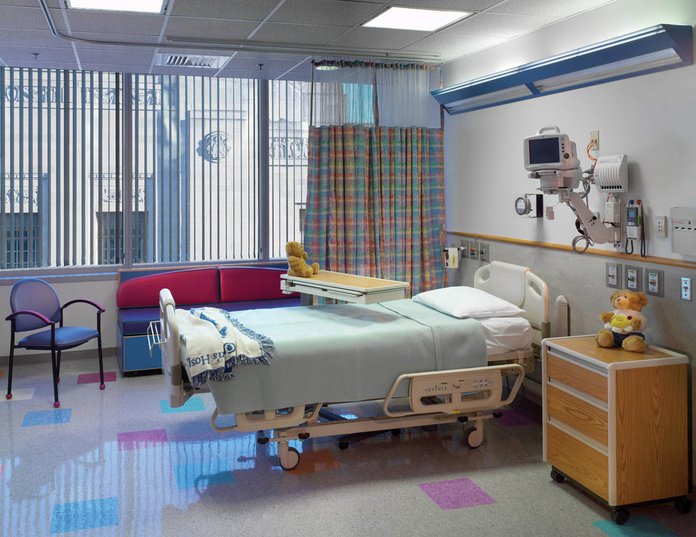 https://media.phillyvoice.com/media/images/102422_childrens_hospital_bed.width-696.jpg