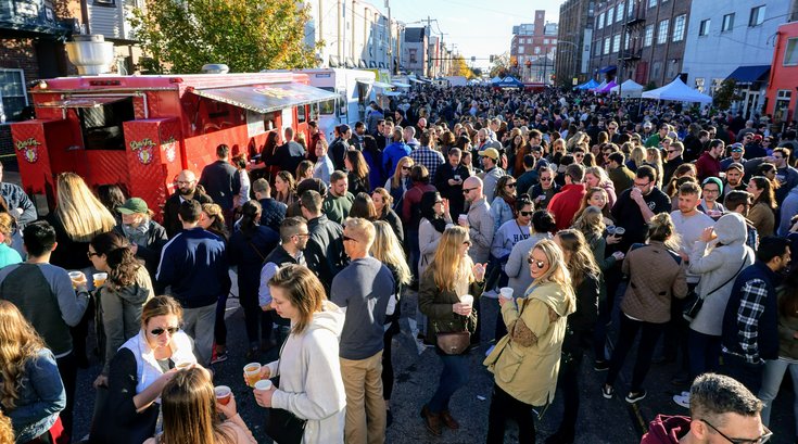 Hawthornes Beer Cafe's annual IPA, Champagne and Rose Block Party 