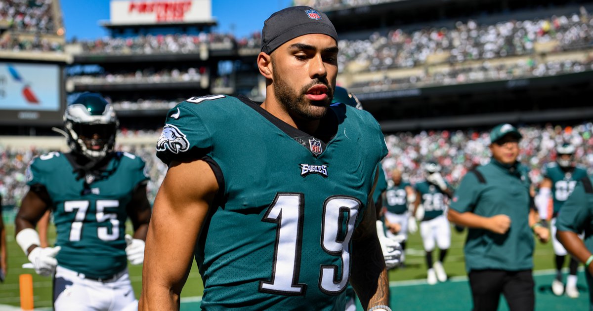 Former Eagle J.J. Arcega-Whiteside cut by Seattle Seahawks