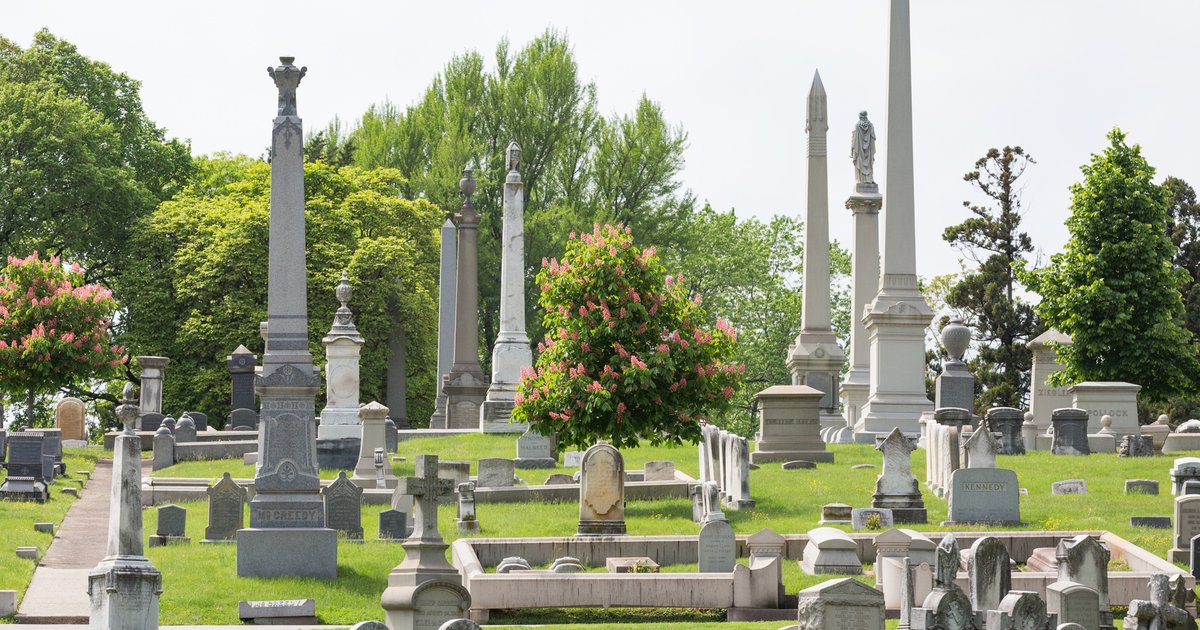 Laurel Hill Cemetery - Association for Public Art