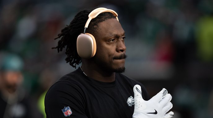 Eaglesv49ers-AJ-Brown_011226