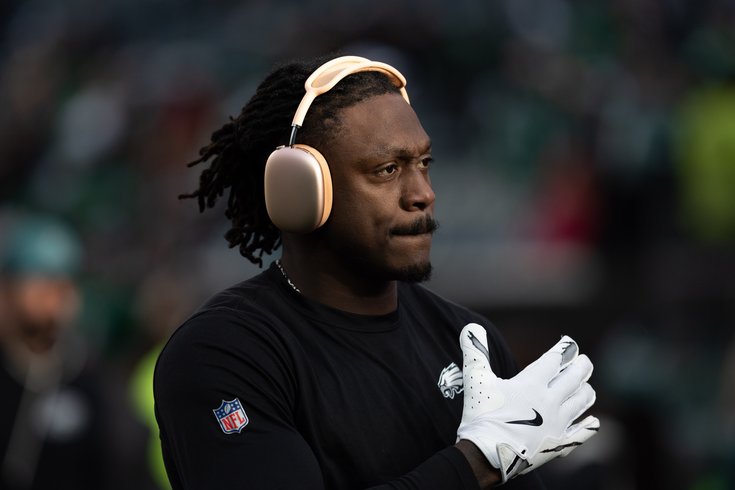 Eaglesv49ers-AJ-Brown_011226