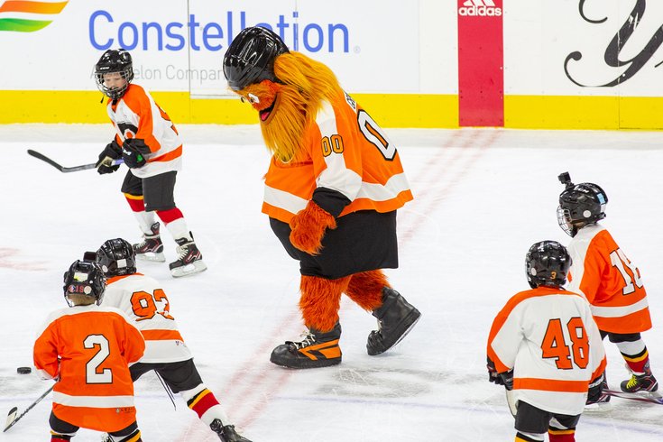 Carroll - Philadelphia Flyers Gritty