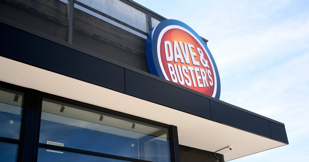 Dave & Buster's is on track to acquire Main Event Entertainment