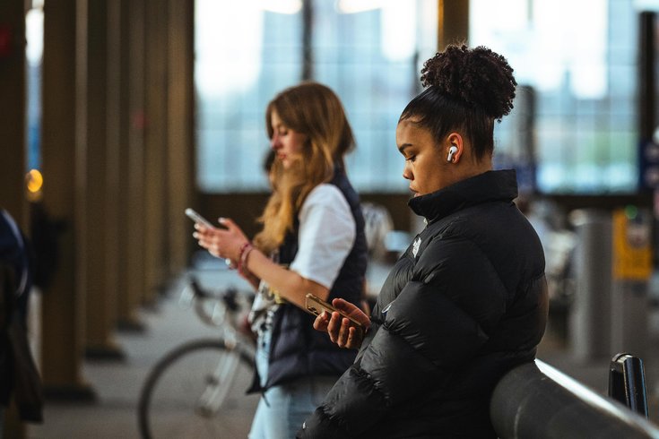 Earbuds hearing loss