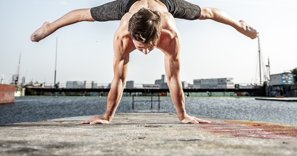 Yoga provides many benefits to men, but most classes are filled with women - Vimarsana News