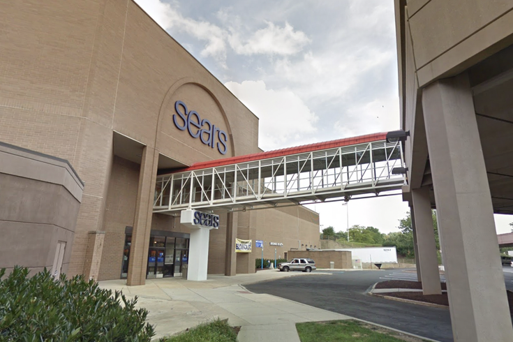Sears Closing Willow Grove