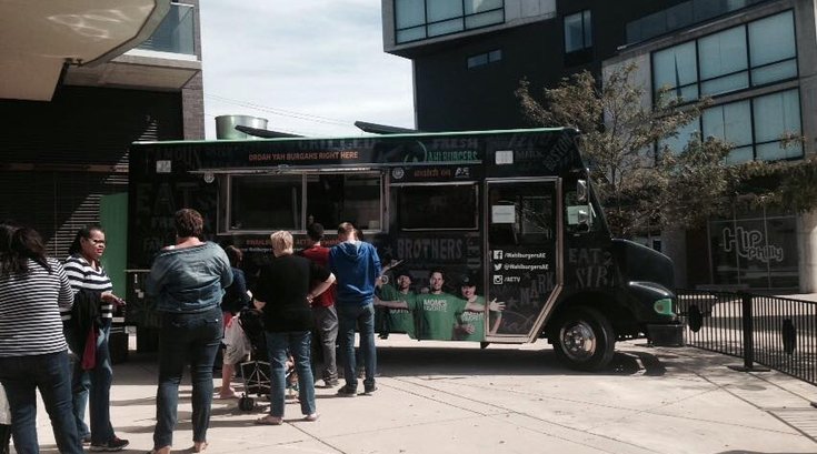 09242015_Wahlburgers