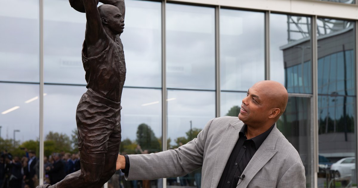 Charles Barkley says he named his daughter after the Christiana Mall in Delaware - Vimarsana News