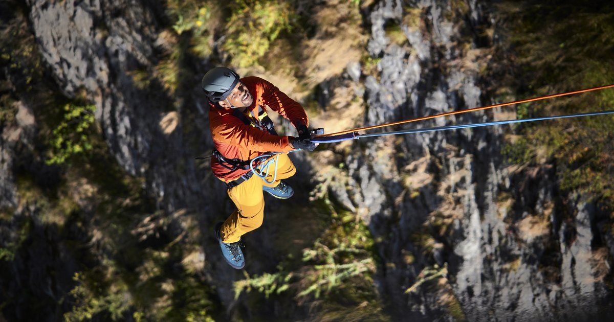 Will Smith milks a tarantula and dives under Arctic waters in new National Geographic show 'Pole to Pole'