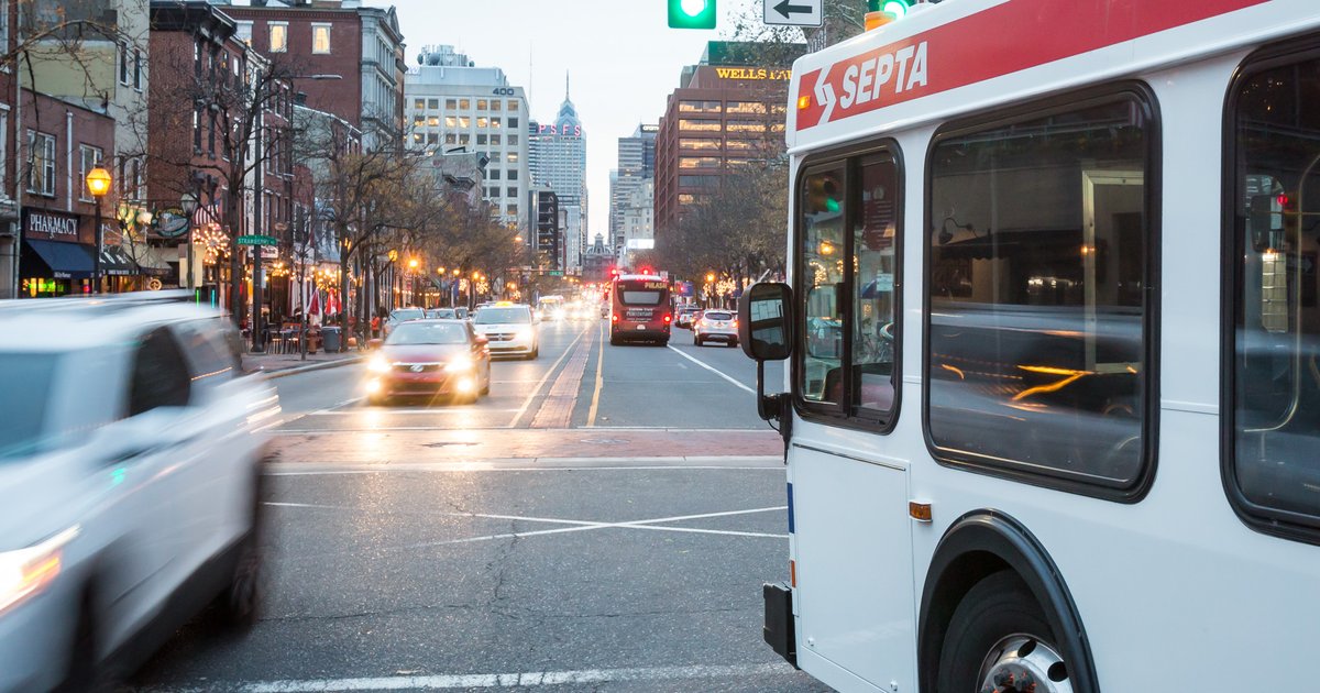 SEPTA Introduces Zero Emission Hydrogen Fuel Cell Buses for Quieter Rides