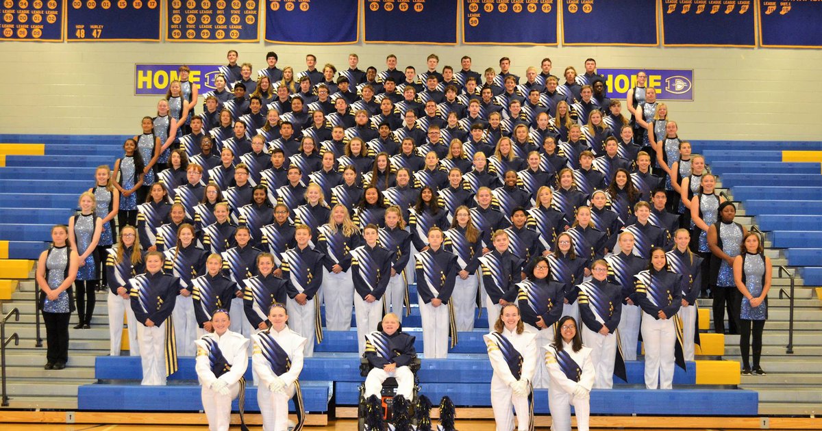 High school band director helps student fulfill marching band dream - ABC  News