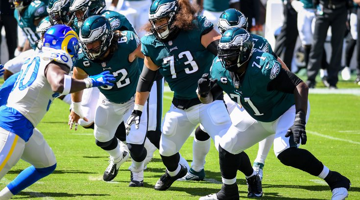 Offensive_line_seumalo_peters_kelce_Eagles_Rams_Kate_Frese_092020