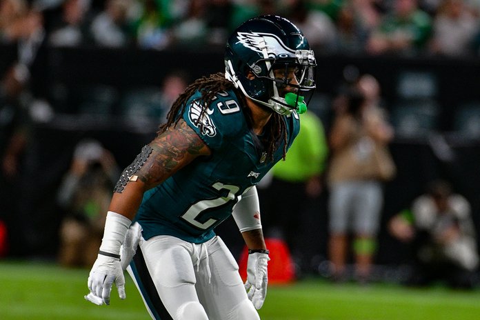 Eagles' Avonte Maddox out indefinitely with torn pec, per report