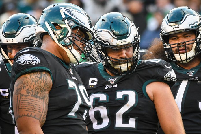 2nd-year lineman gets first crack at Eagles' starting RG spot