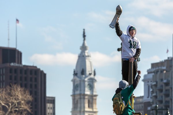 Carroll - Eagles Parade