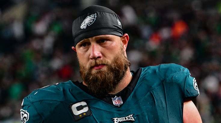 1910_09142023_Eagles_Vikings-Lane-Johnson.jpg